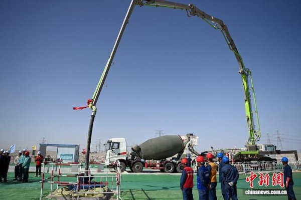 海顺优配 （砥砺奋进七十载 天山南北谱华章）新疆四项重点超高压电网工程进入基础建设关键期